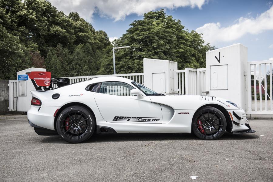  Dodge Viper ACR Widebody by GeigerCars 2016 года  (фото 3 из 16)